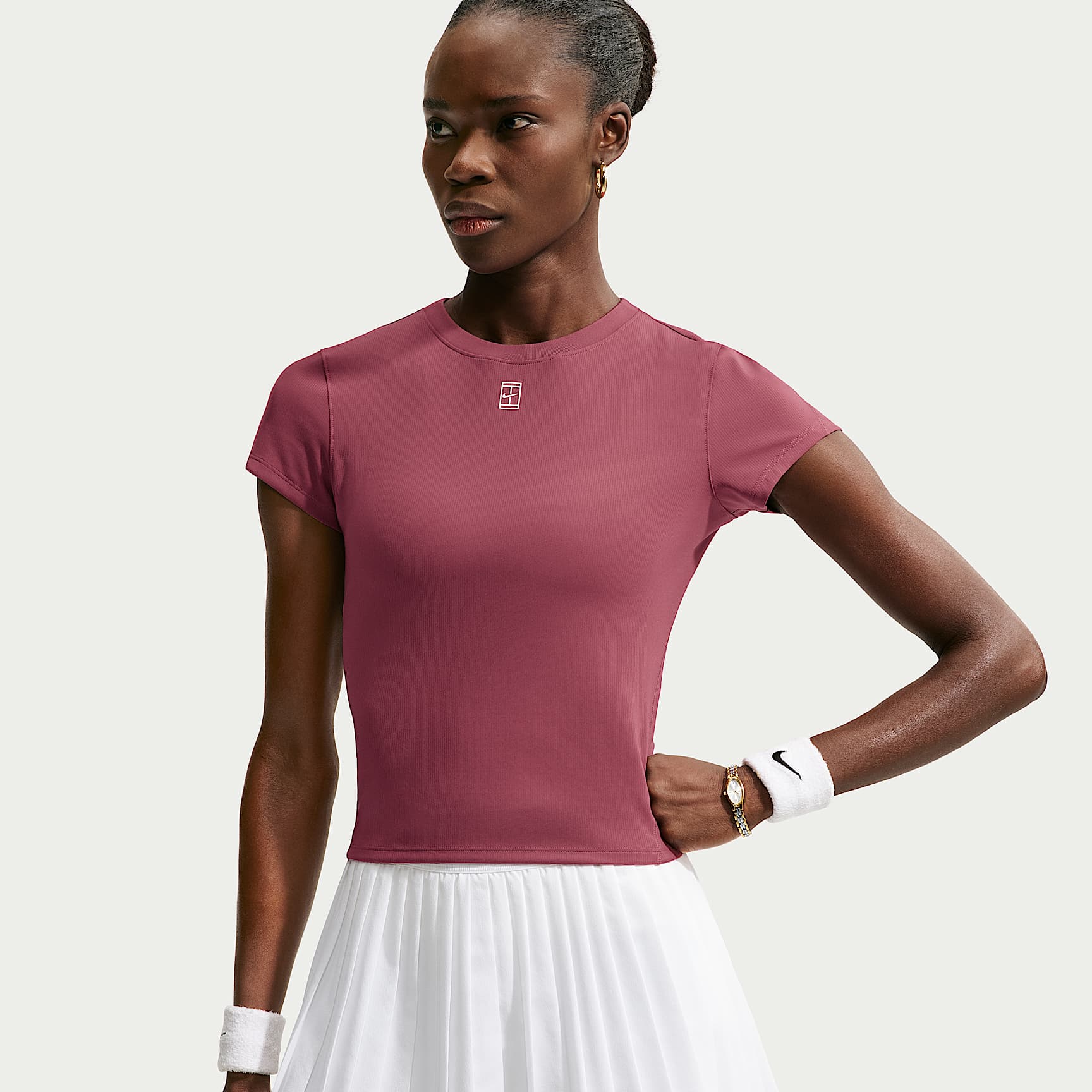 NikeCourt Advantage Women's Dri-FIT Short-Sleeve Tennis Top. Nike.com
